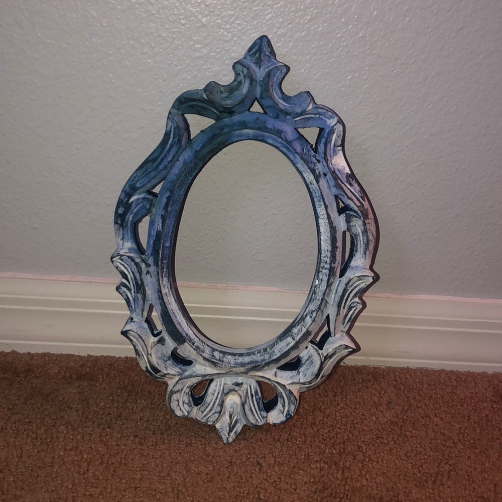 Rustic Oval Decor - Picture 1 of 2